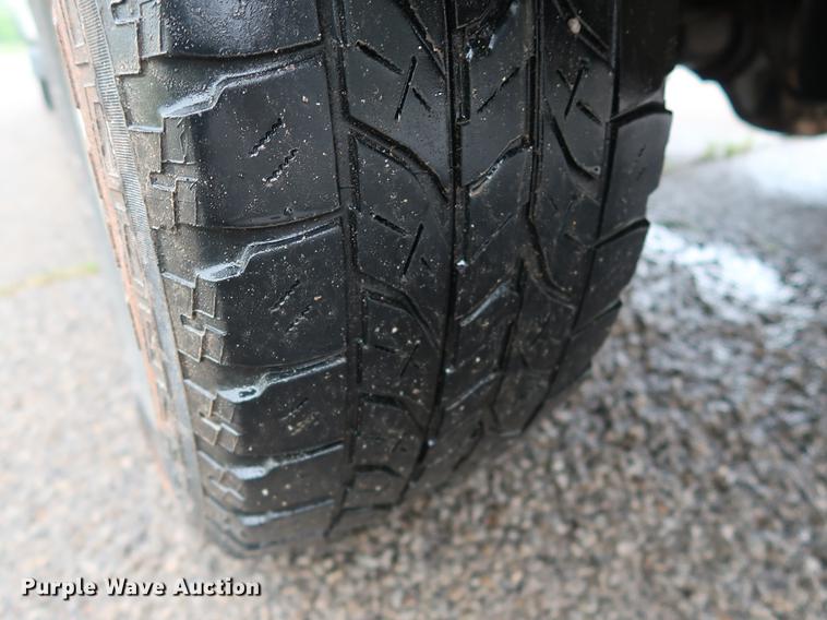 image for item DG3428 2008 Ford F350 Super Duty XL SuperCab utility bed pickup truck