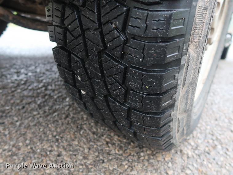 image for item DG3428 2008 Ford F350 Super Duty XL SuperCab utility bed pickup truck