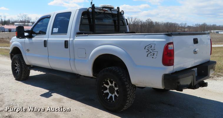 image for item DG3906 2011 Ford F350 Super Duty XL Crew Cab pickup truck