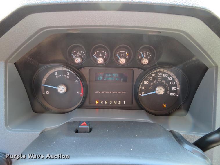 image for item DG3906 2011 Ford F350 Super Duty XL Crew Cab pickup truck