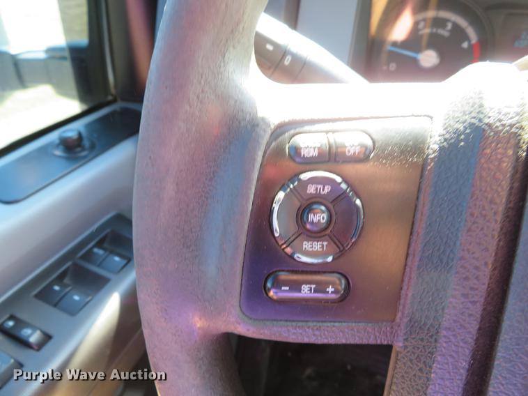 image for item DG3906 2011 Ford F350 Super Duty XL Crew Cab pickup truck