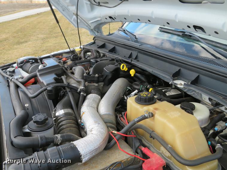 image for item DG3906 2011 Ford F350 Super Duty XL Crew Cab pickup truck