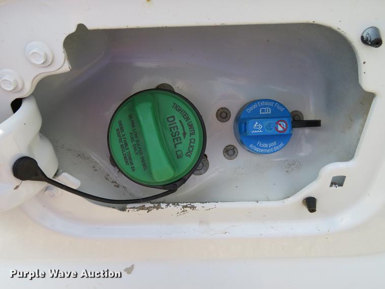 image for item DG3906 2011 Ford F350 Super Duty XL Crew Cab pickup truck