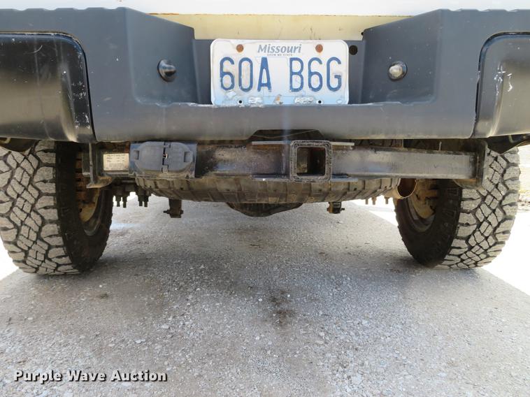 image for item DG3906 2011 Ford F350 Super Duty XL Crew Cab pickup truck