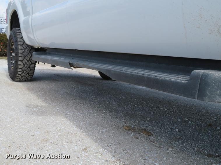 image for item DG3906 2011 Ford F350 Super Duty XL Crew Cab pickup truck