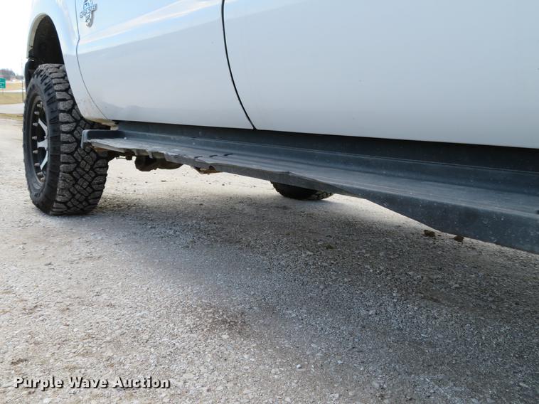image for item DG3906 2011 Ford F350 Super Duty XL Crew Cab pickup truck