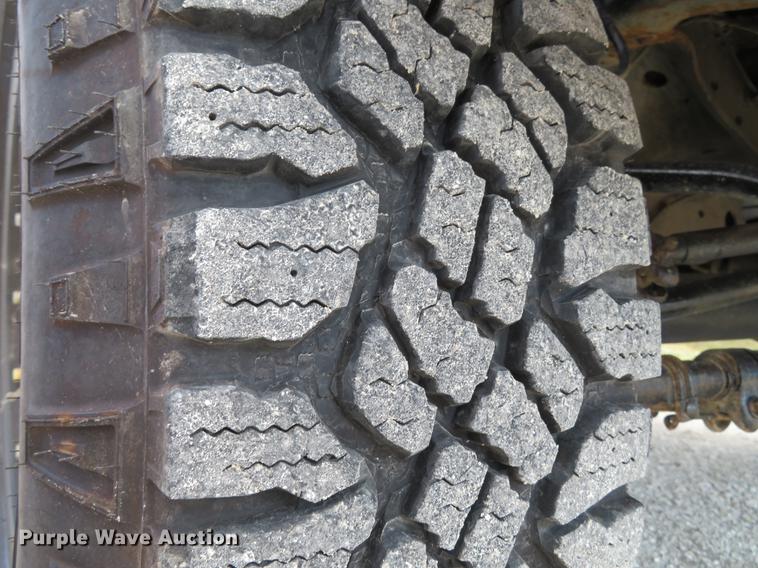 image for item DG3906 2011 Ford F350 Super Duty XL Crew Cab pickup truck