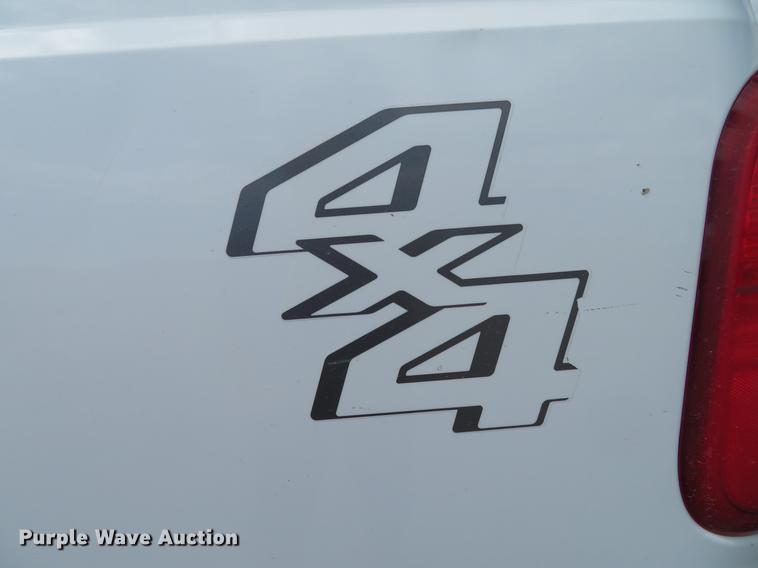 image for item DG3906 2011 Ford F350 Super Duty XL Crew Cab pickup truck