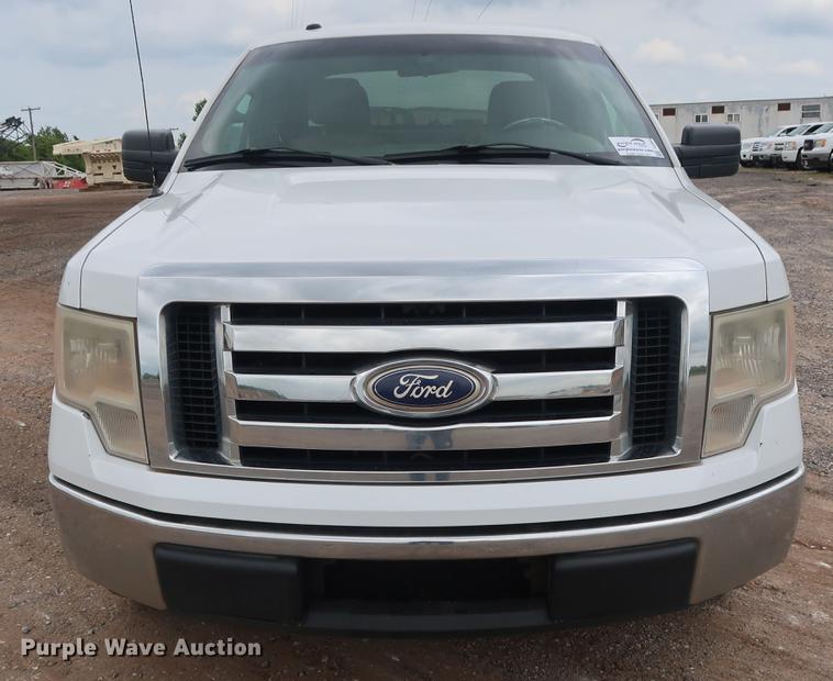 image for item DG4000 2010 Ford F150 XLT SuperCab pickup truck