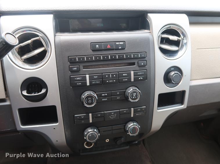 image for item DG4000 2010 Ford F150 XLT SuperCab pickup truck