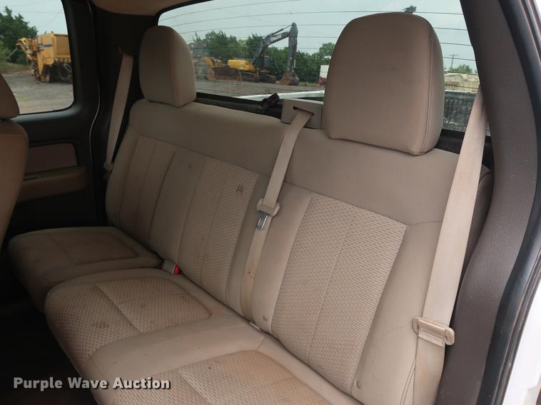 image for item DG4000 2010 Ford F150 XLT SuperCab pickup truck