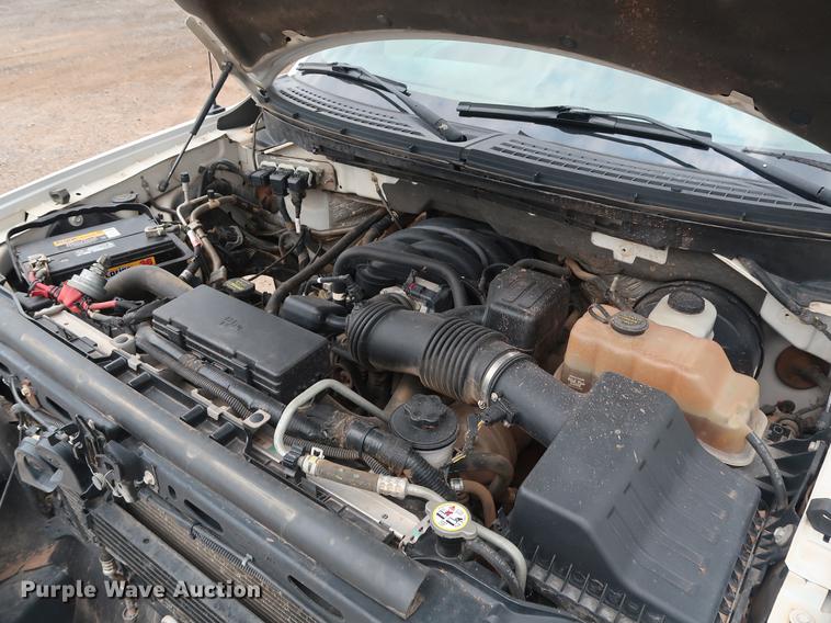 image for item DG4000 2010 Ford F150 XLT SuperCab pickup truck