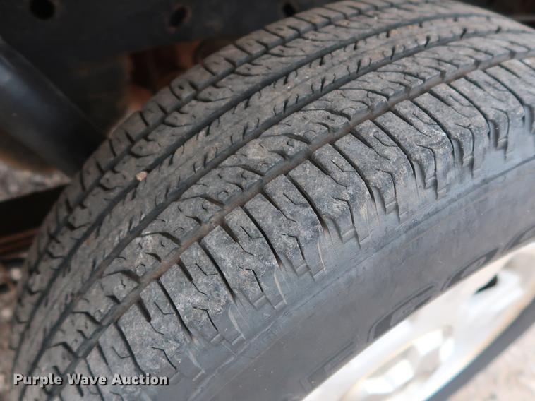 image for item DG4000 2010 Ford F150 XLT SuperCab pickup truck