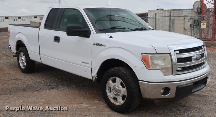 image for item DG4001 2014 Ford F150 XLT SuperCab pickup truck