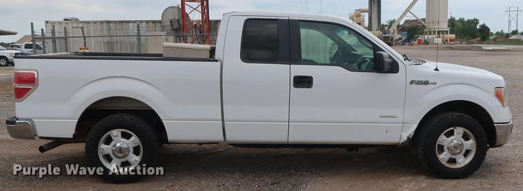 image for item DG4001 2014 Ford F150 XLT SuperCab pickup truck