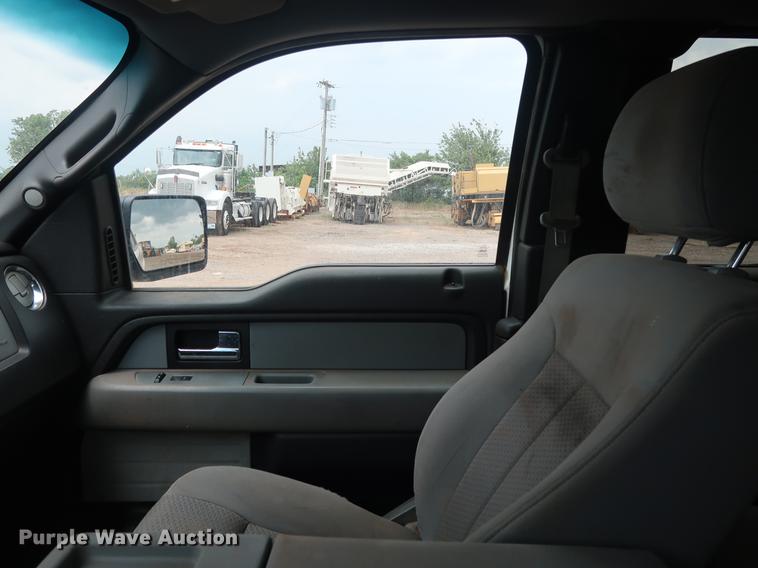 image for item DG4001 2014 Ford F150 XLT SuperCab pickup truck