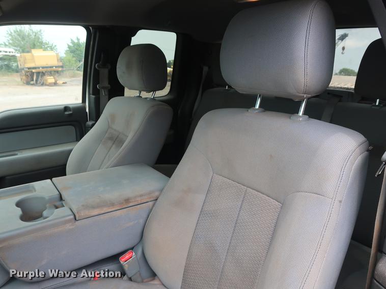 image for item DG4001 2014 Ford F150 XLT SuperCab pickup truck