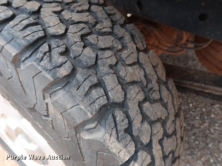 image for item DG4001 2014 Ford F150 XLT SuperCab pickup truck