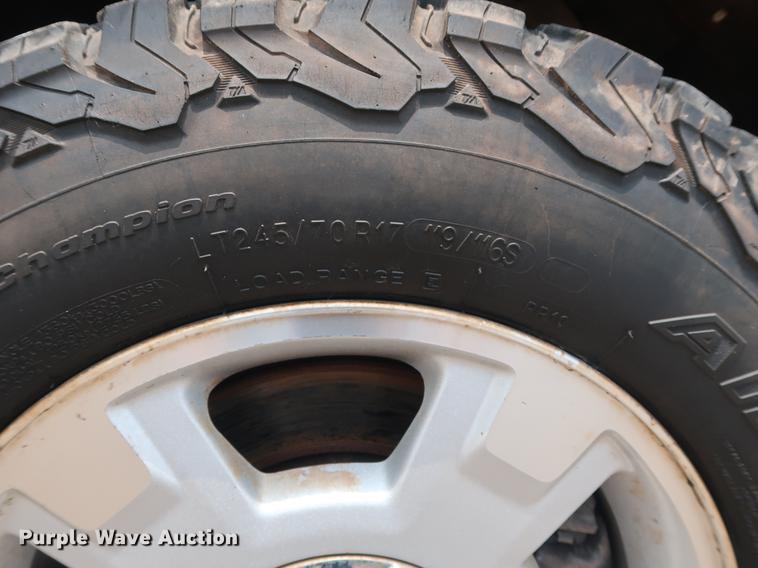 image for item DG4001 2014 Ford F150 XLT SuperCab pickup truck