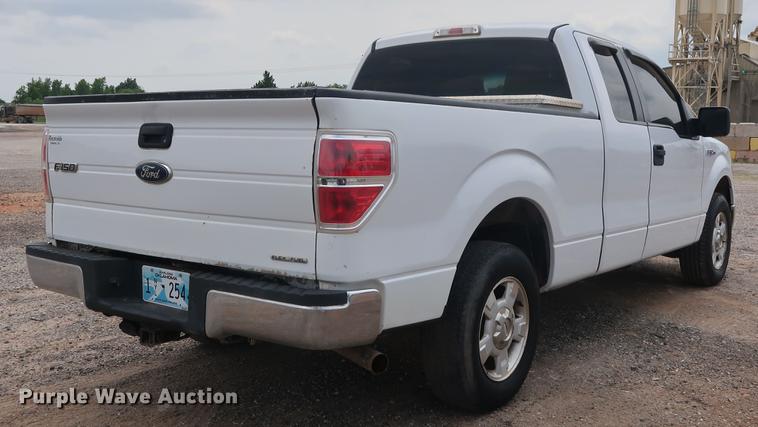 image for item DG4003 2012 Ford F150 XLT SuperCab pickup truck