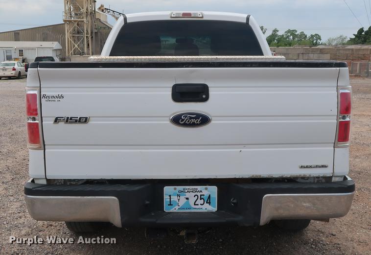 image for item DG4003 2012 Ford F150 XLT SuperCab pickup truck