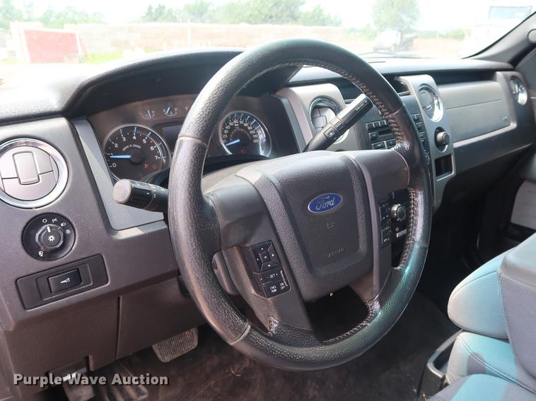 image for item DG4003 2012 Ford F150 XLT SuperCab pickup truck