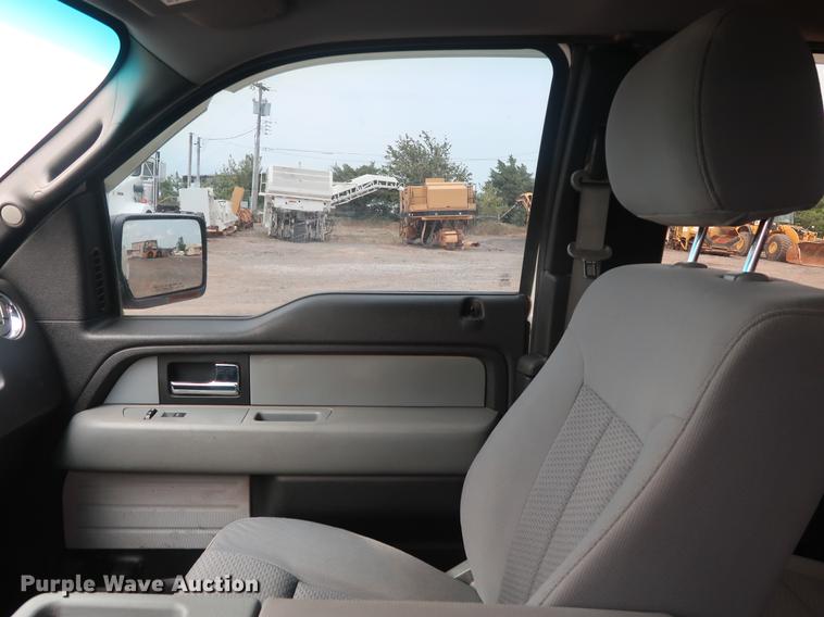image for item DG4003 2012 Ford F150 XLT SuperCab pickup truck