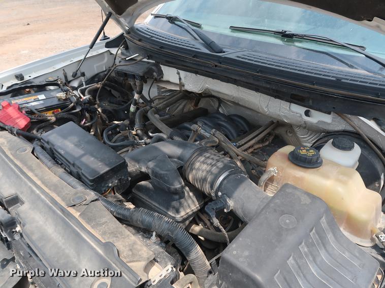 image for item DG4003 2012 Ford F150 XLT SuperCab pickup truck