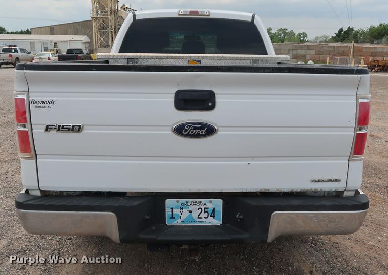 image for item DG4003 2012 Ford F150 XLT SuperCab pickup truck