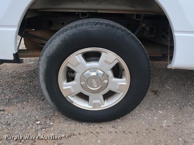 image for item DG4003 2012 Ford F150 XLT SuperCab pickup truck