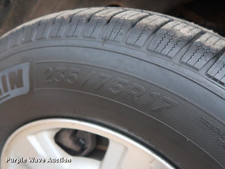 image for item DG4003 2012 Ford F150 XLT SuperCab pickup truck