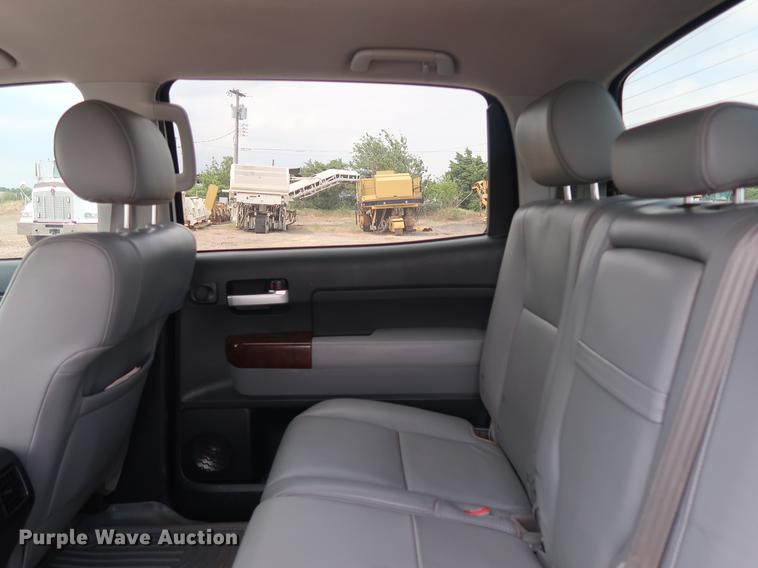 image for item DG4004 2011 Toyota Tundra Limited CrewMax pickup truck