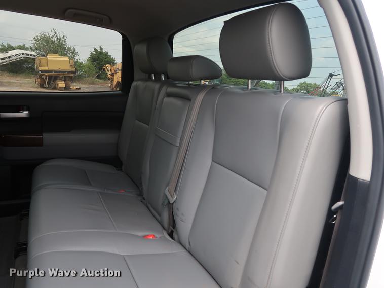 image for item DG4004 2011 Toyota Tundra Limited CrewMax pickup truck