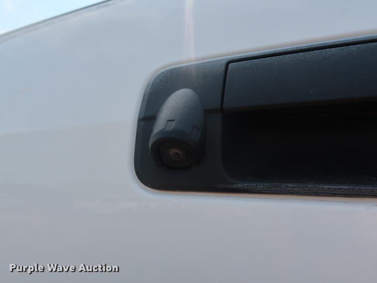 image for item DG4004 2011 Toyota Tundra Limited CrewMax pickup truck