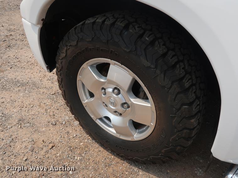 image for item DG4004 2011 Toyota Tundra Limited CrewMax pickup truck