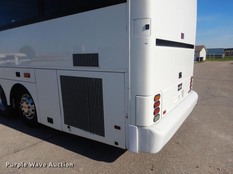 image for item DG5789 2000 Van Hool T2145 coach bus