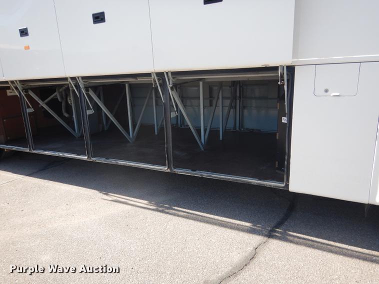image for item DG5789 2000 Van Hool T2145 coach bus