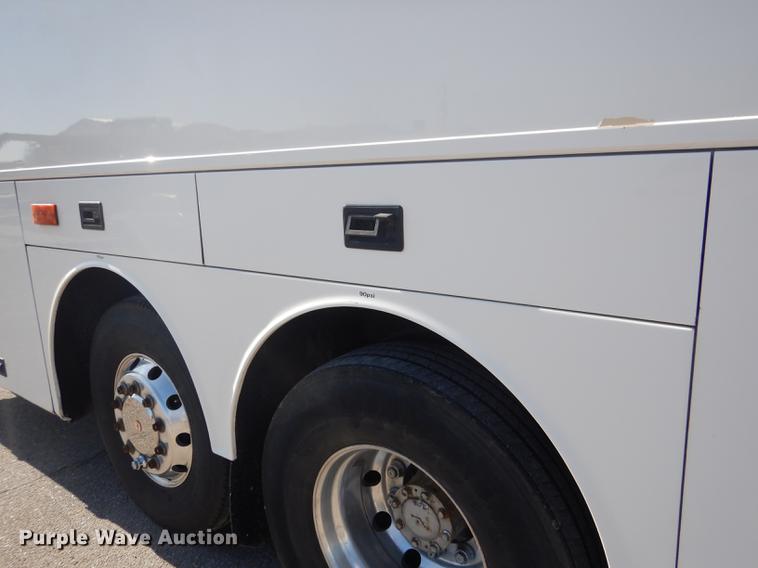image for item DG5789 2000 Van Hool T2145 coach bus