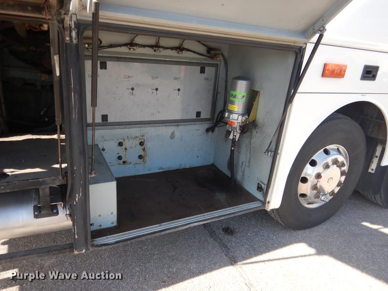 image for item DG5789 2000 Van Hool T2145 coach bus