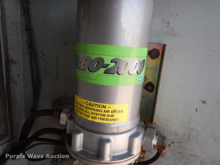 image for item DG5789 2000 Van Hool T2145 coach bus