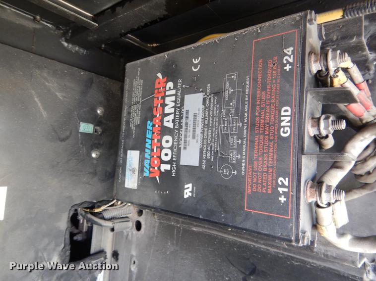 image for item DG5789 2000 Van Hool T2145 coach bus