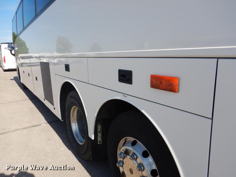 image for item DG5789 2000 Van Hool T2145 coach bus