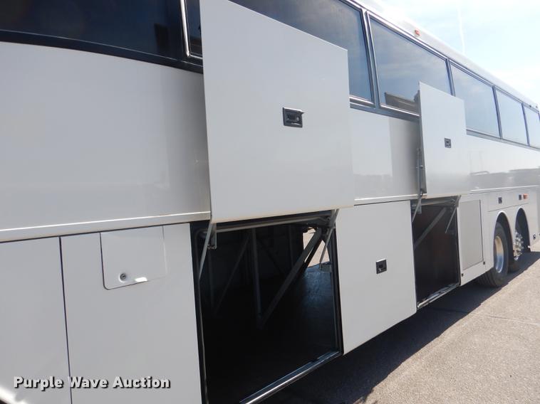 image for item DG5789 2000 Van Hool T2145 coach bus