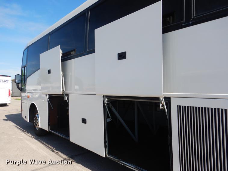 image for item DG5789 2000 Van Hool T2145 coach bus