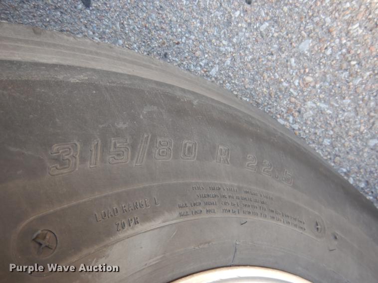 image for item DG5789 2000 Van Hool T2145 coach bus