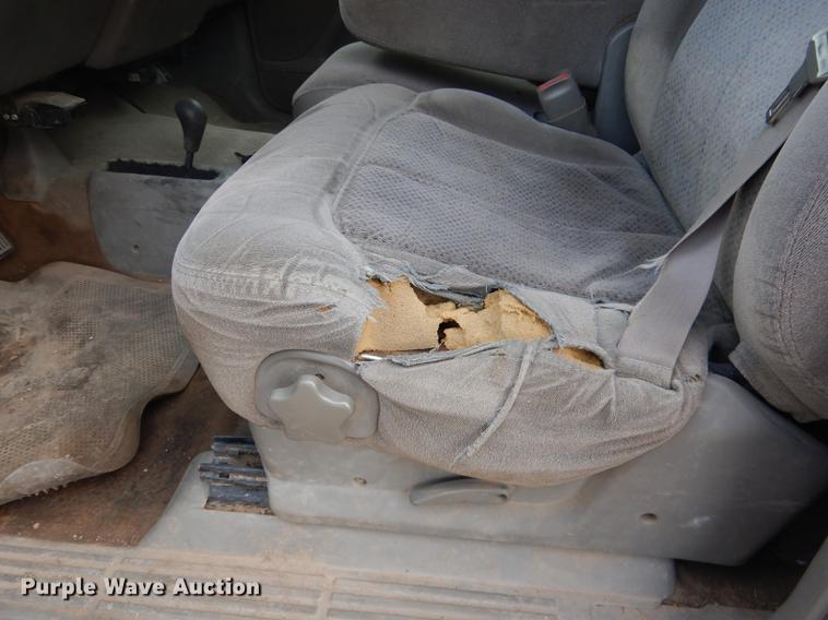 image for item DG5794 2000 Chevrolet Silverado 2500 pickup truck