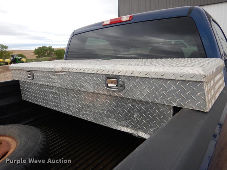 image for item DG5794 2000 Chevrolet Silverado 2500 pickup truck