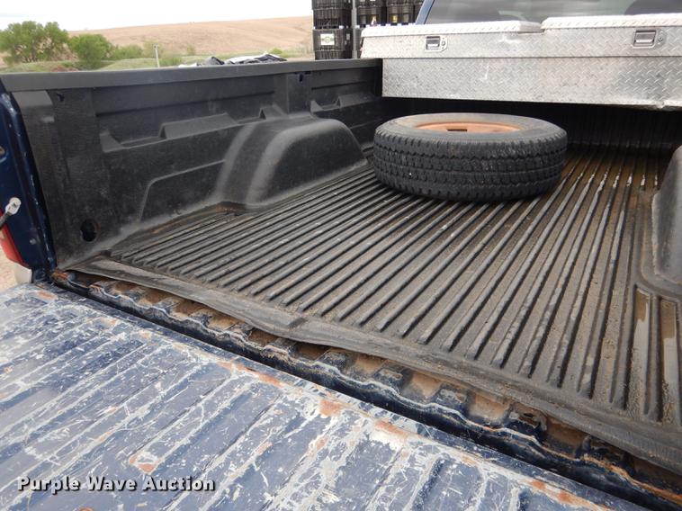 image for item DG5794 2000 Chevrolet Silverado 2500 pickup truck