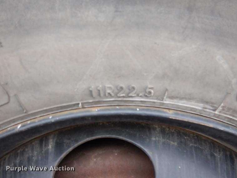 image for item DG5797 2007 Blue Bird Vision school bus