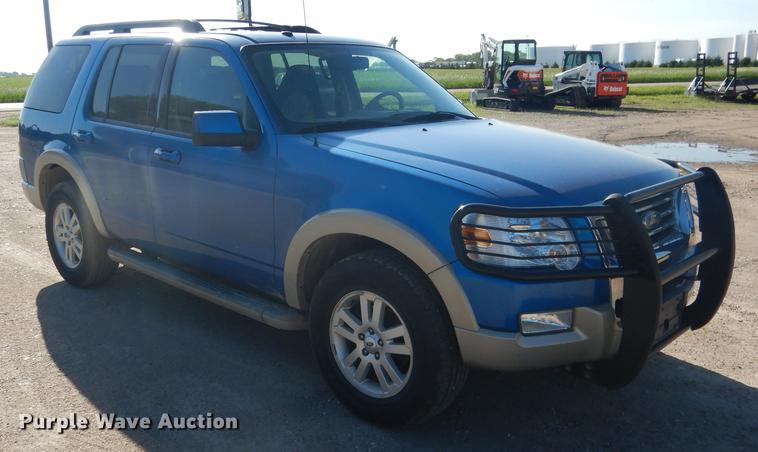 image for item DG5799 2010 Ford Explorer Eddie Bauer SUV